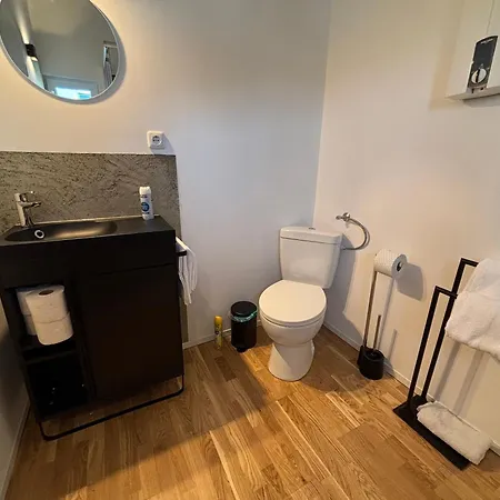 Appartement Tiny Haus Ruhrtal Freienohl Mit Klimaanlage Und Parkplatz Meschede